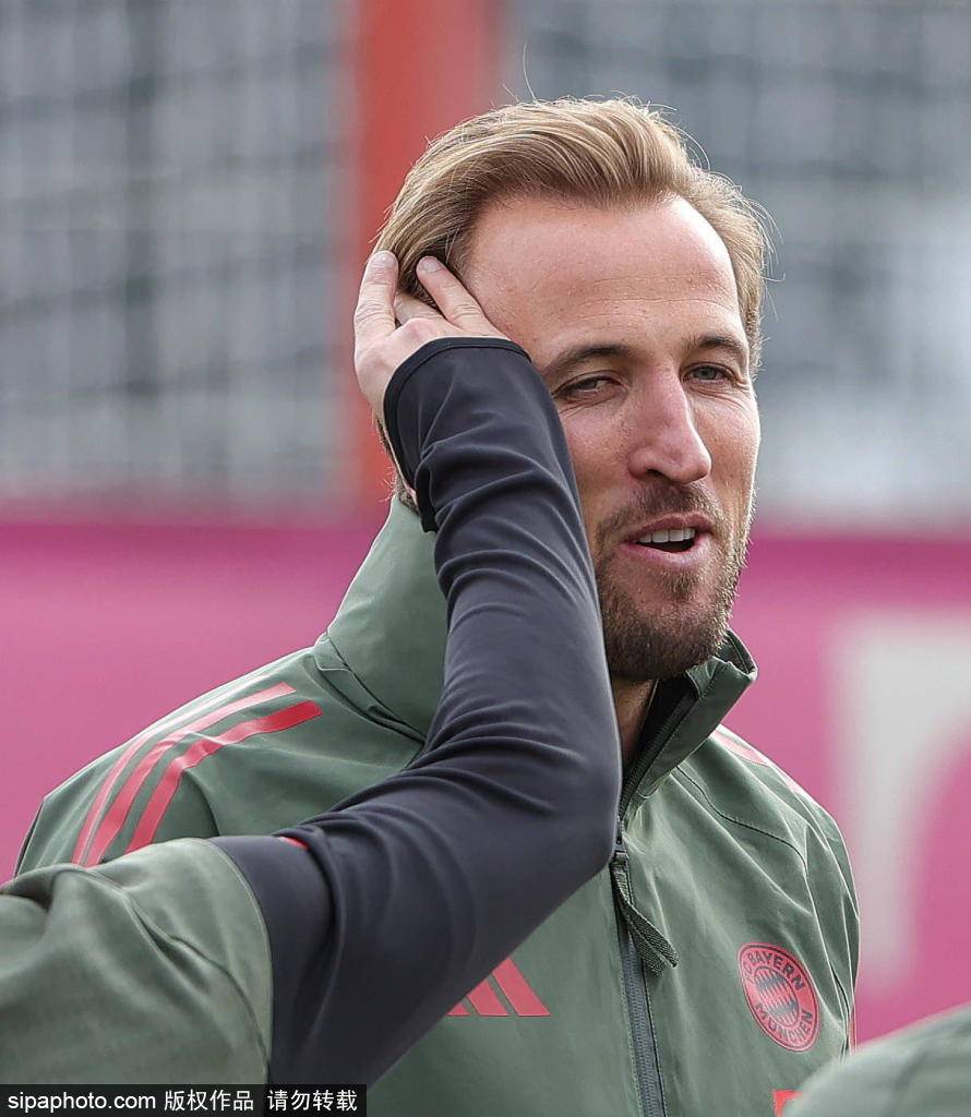 诺伊尔欧冠生涯失误统计:为何在酋长球场总是出现危机?